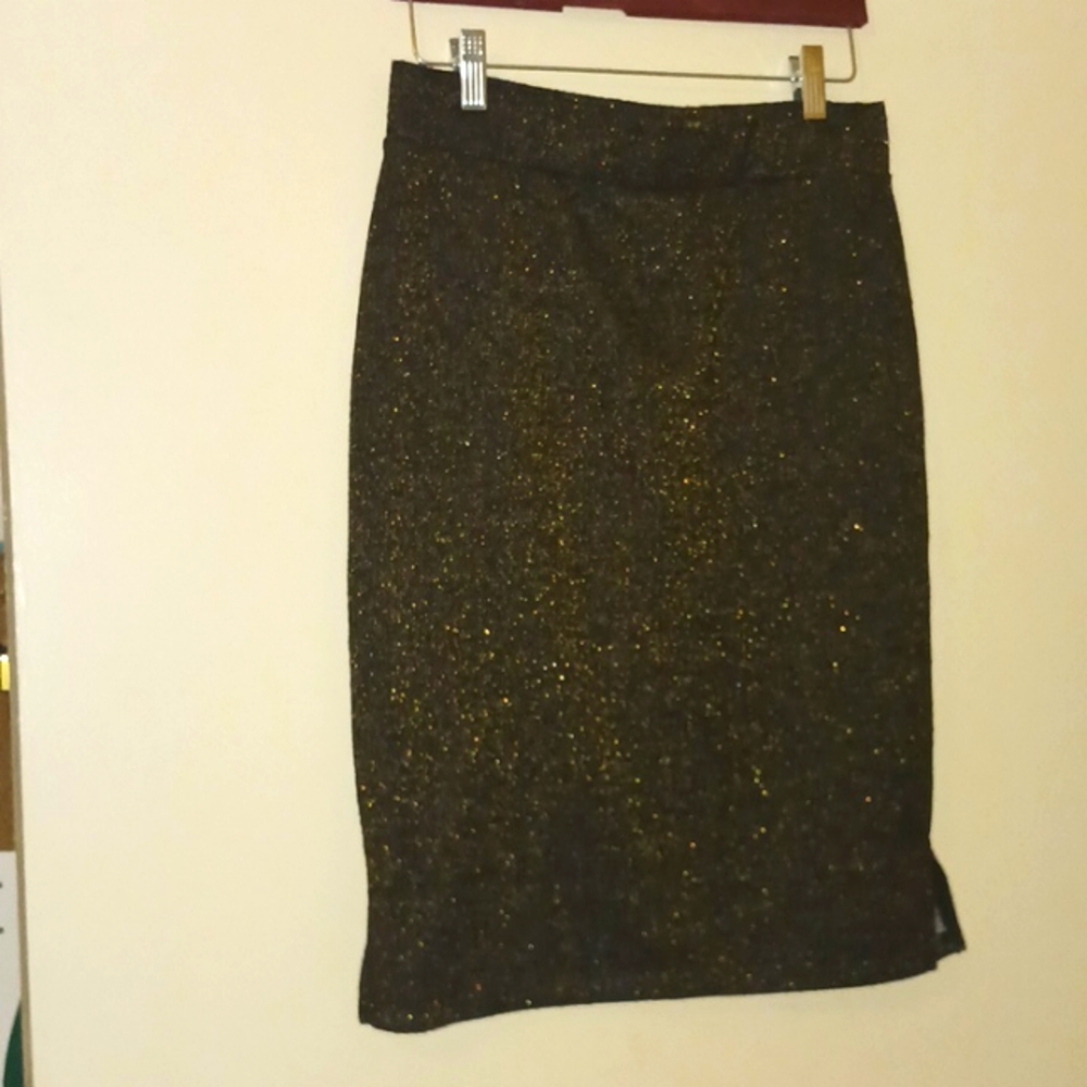 Sparkly gold/black skirt